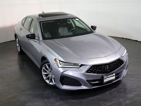 Used 2023 Acura TLX FWD image 7