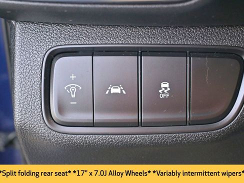 Used 2020 Hyundai Santa Fe SE w/ Cargo Package image 10