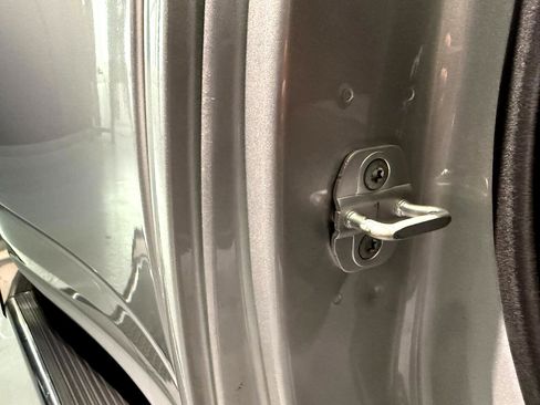 Used 2012 RAM 3500 Big Horn image 27