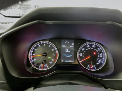Used 2020 Toyota RAV4 XLE FWD image 21