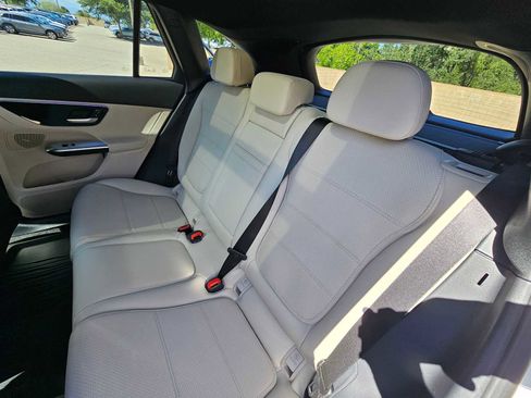 New 2026 Mercedes-Benz GLC 300 4MATIC image 17