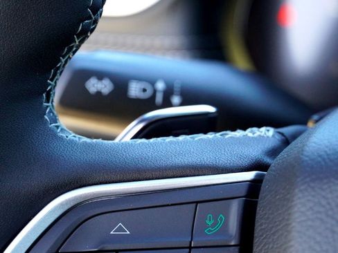 New 2025 Jeep Grand Cherokee L Limited image 15