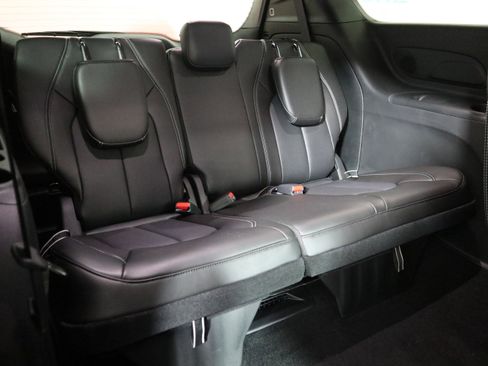New 2026 Chrysler Pacifica Select image 22