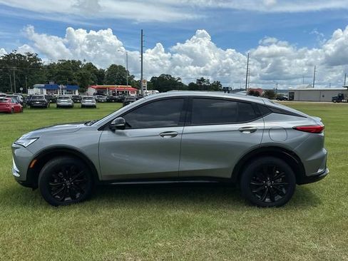 Used 2024 Buick Envista Sport Touring w/ Convenience I Package image 14