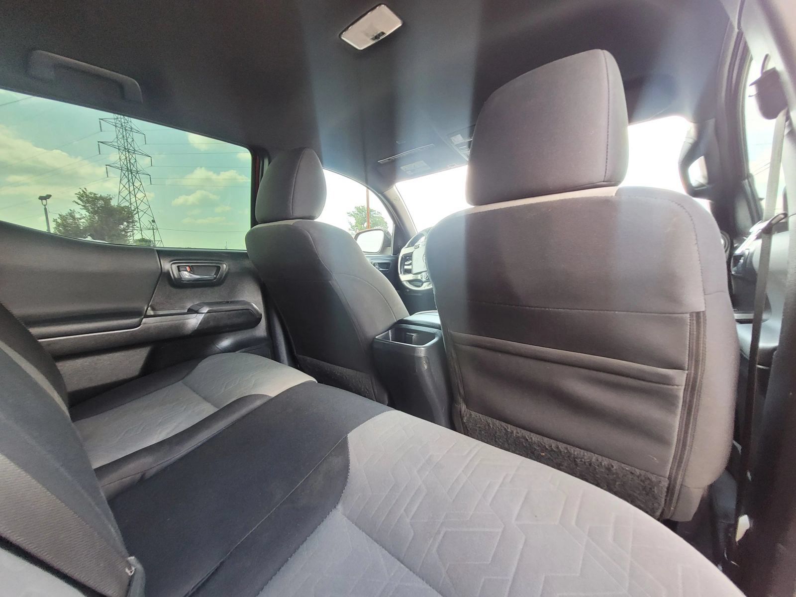 Used 2021 Toyota Tacoma TRD Off-Road AWD/4WD image 6