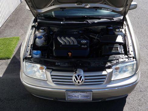 Used 2004 Volkswagen Jetta GLS image 21
