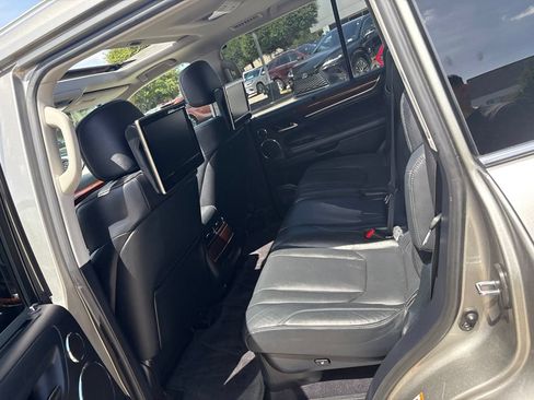 Used 2016 Lexus LX 570 4WD w/ Luxury Package image 20
