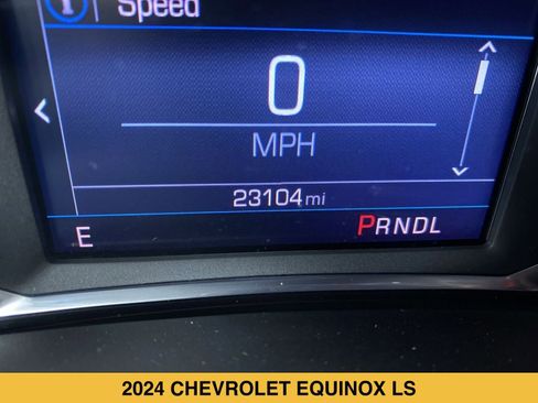 Certified 2024 Chevrolet Equinox LS w/ LS Convenience Package FWD image 4