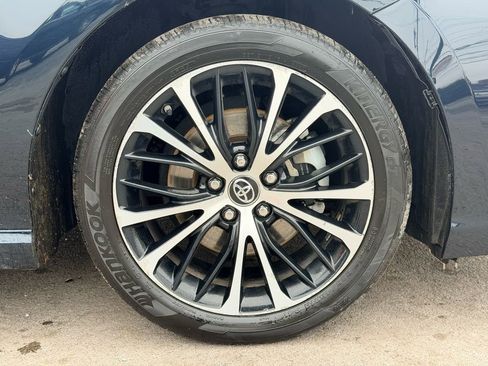 Used 2019 Toyota Camry SE image 26