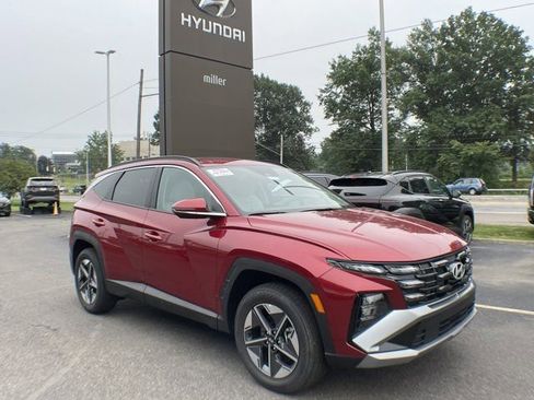 New 2025 Hyundai Tucson SEL image 2
