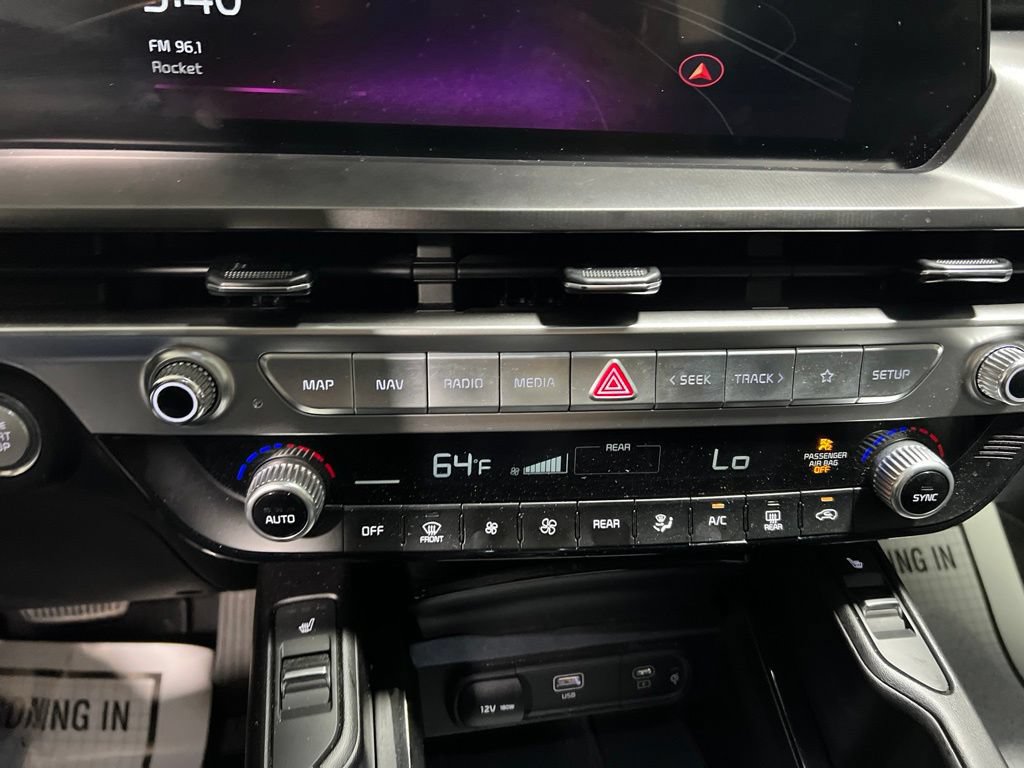 Used 2025 Kia Telluride S FWD image 31