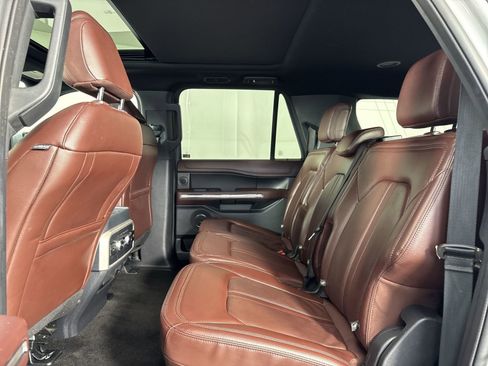 Used 2022 Ford Expedition Max Limited image 22