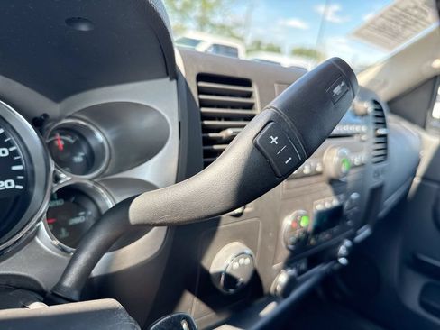 Used 2014 Chevrolet Silverado 2500 LT w/ Interior Plus Package AWD/4WD image 16