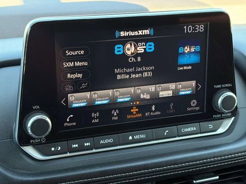 Certified 2023 Nissan Rogue SV FWD image 14