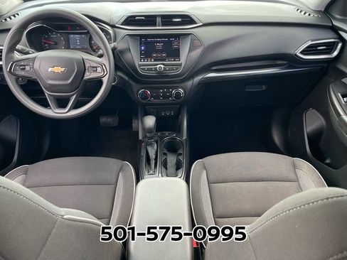 Used 2023 Chevrolet TrailBlazer LT FWD image 13