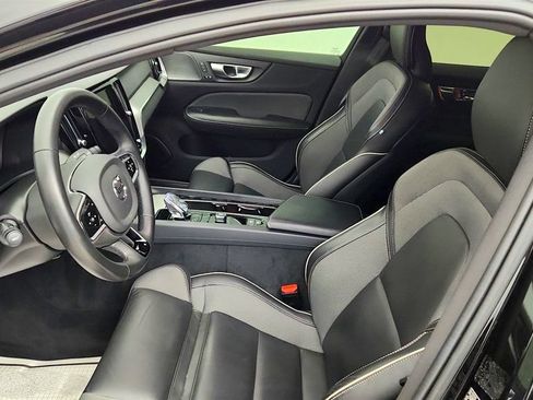 Used 2024 Volvo S60 B5 Plus w/ Climate Package AWD/4WD image 13