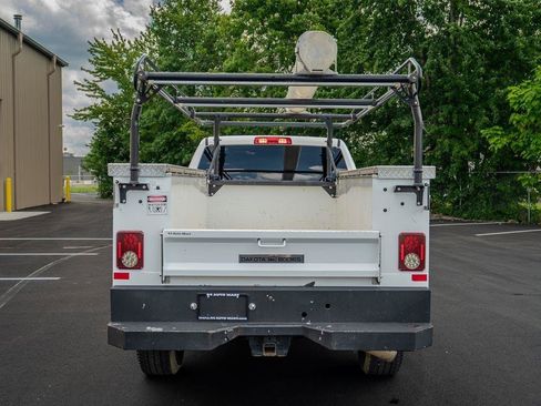 Used 2022 RAM 2500 Tradesman RWD image 3