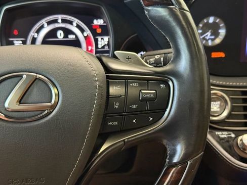 Used 2021 Lexus LS 500 w/ Interior Upgrade Package RWD image 17