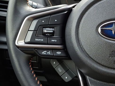 Used 2022 Subaru Crosstrek 2.0i Premium image 20