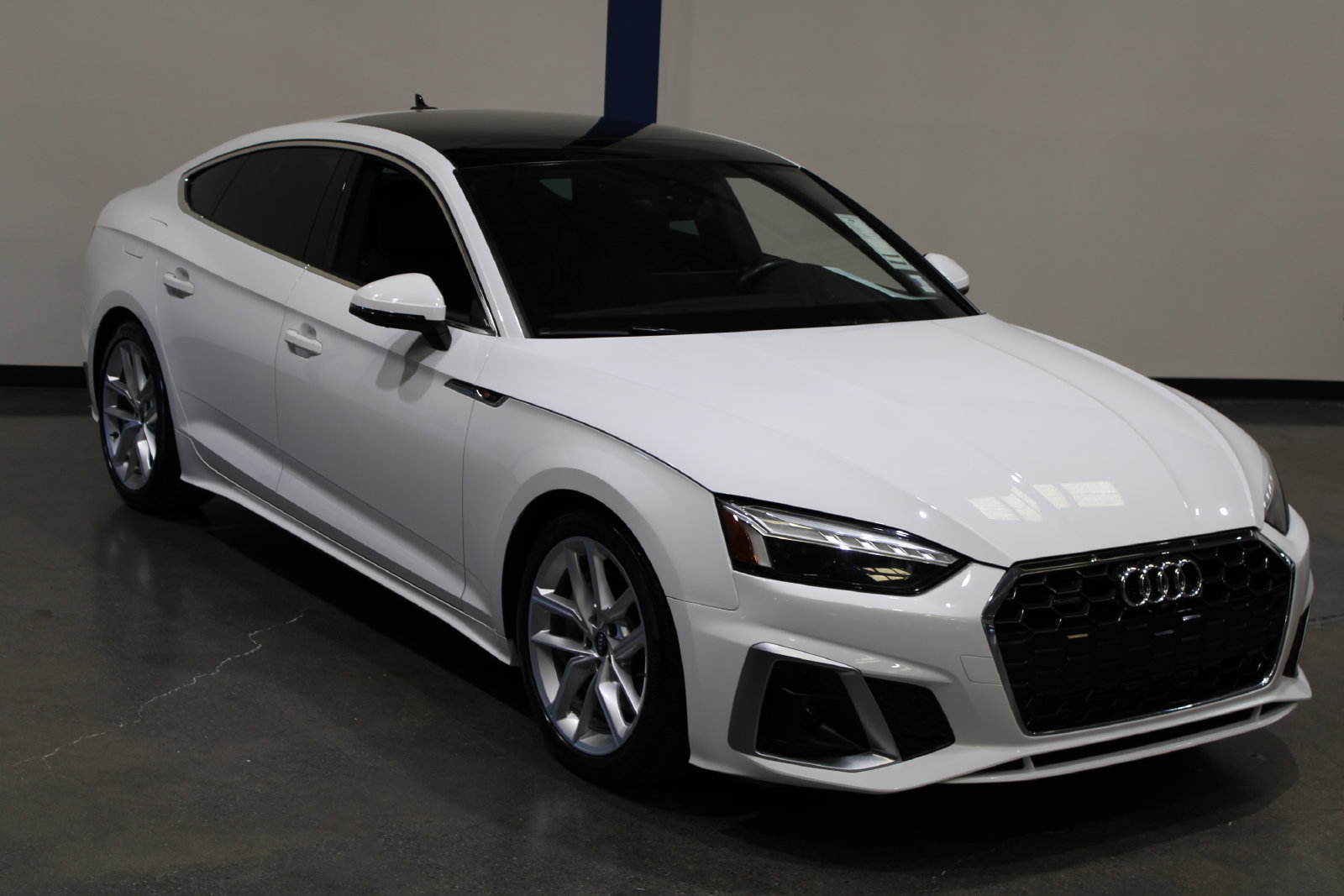 Used 2023 Audi A5 2.0T Premium Plus w/ Premium Plus AWD/4WD image 5