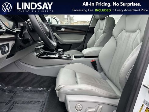 Used 2023 Audi Q5 e Premium Plus w/ Premium Plus Package image 11