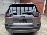 Used 2019 Jeep Cherokee Limited image 5