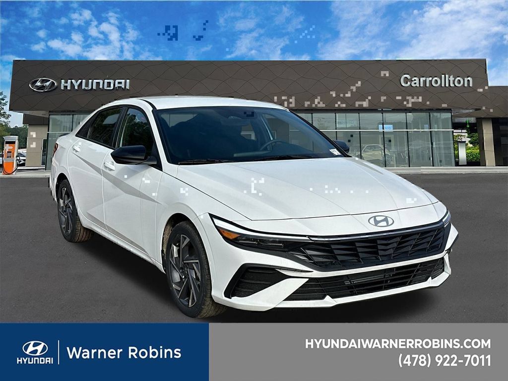 New 2025 Hyundai Elantra Sport FWD image 2