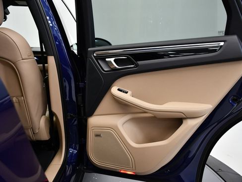 Certified 2026 Porsche Macan Turbo AWD/4WD image 49