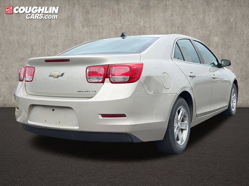 Used 2014 Chevrolet Malibu LS FWD image 7