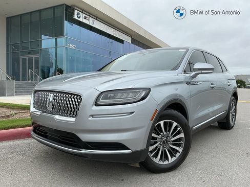 Used 2022 Lincoln Nautilus Reserve AWD/4WD image 1