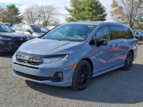 New 2026 Honda Odyssey Sport-L image 2
