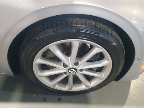 Used 2020 Bentley Continental GT image 48