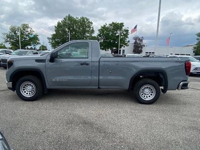 New 2025 GMC Sierra 1500 Pro w/ Pro Value Package