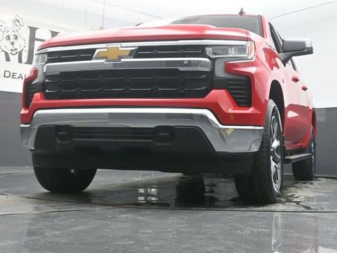 Used 2022 Chevrolet Silverado 1500 LT image 55