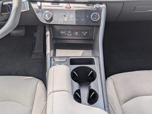 Used 2025 Hyundai Sonata SEL AWD/4WD image 19
