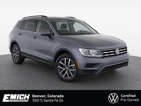 Certified 2020 Volkswagen Tiguan SE w/ Panoramic Sunroof Package AWD/4WD image 1