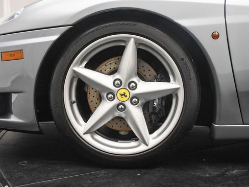 Used 2004 Ferrari 360 Spider image 21