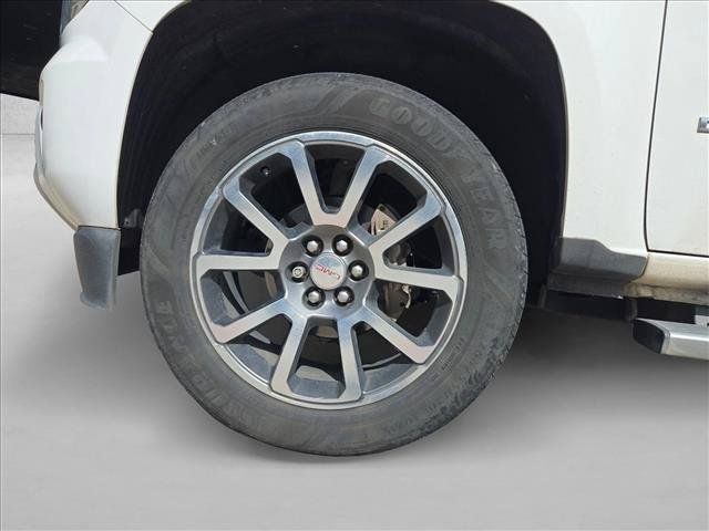 Used 2017 GMC Canyon Denali RWD image 21
