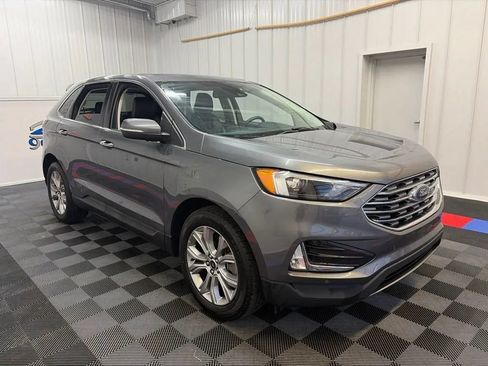Used 2024 Ford Edge Titanium AWD/4WD image 3