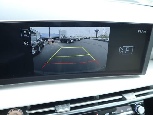 New 2026 Hyundai Tucson SEL FWD image 8