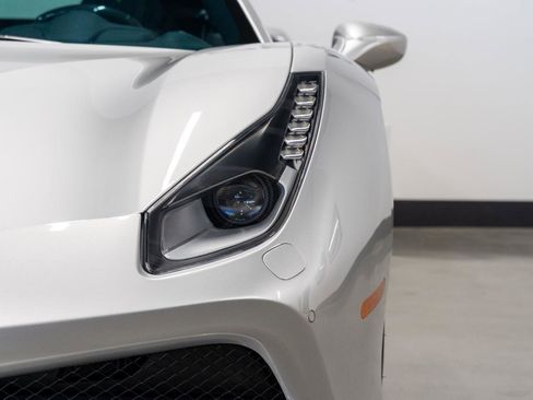 Used 2018 Ferrari 488 GTB image 36