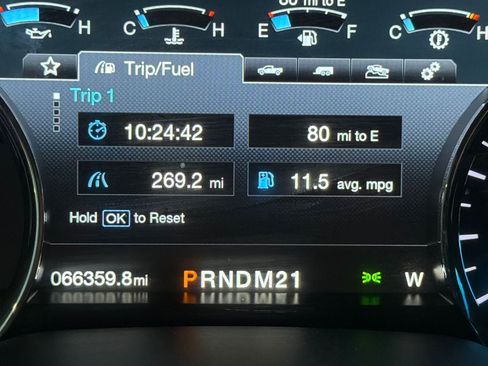 Used 2017 Ford F250 Lariat w/ Lariat Value Package AWD/4WD image 9