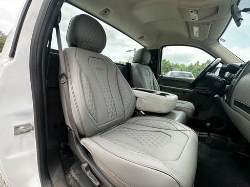 Used 2013 Chevrolet Silverado 2500 W/T AWD/4WD image 36