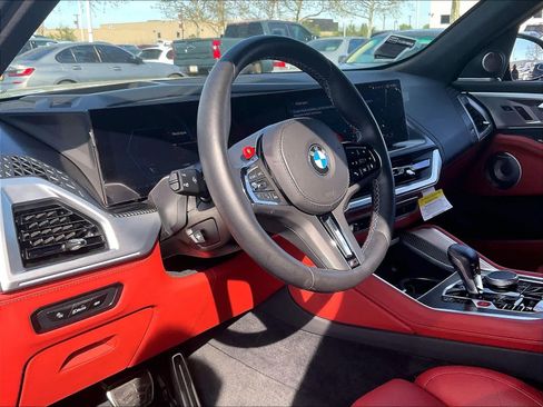 Used 2025 BMW XM image 16