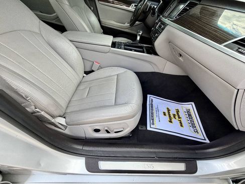 Used 2018 Genesis G80 3.8 AWD/4WD image 25