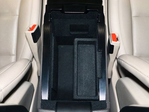 Used 2022 Lincoln Corsair FWD w/ Equipment Group 101A image 27