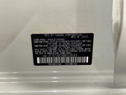 Used 2021 Subaru Crosstrek 2.0i AWD/4WD image 14