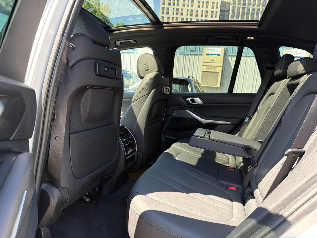 Used 2019 BMW X5 xDrive40i w/ Convenience Package AWD/4WD image 19