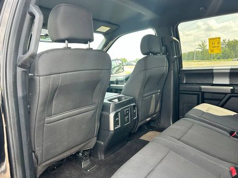 Used 2016 Ford F150 XLT w/ Equipment Group 302A Luxury AWD/4WD image 18