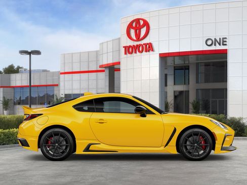 New 2026 Toyota GR86 YUZU Limited image 33